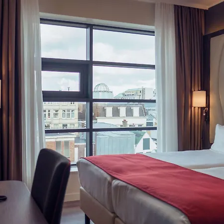 Hotel Plaza Premium Center