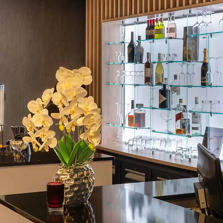 Szálloda Plaza Premium Center Hága