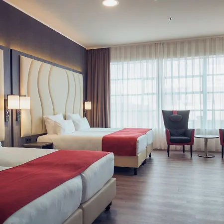 Plaza Premium Center La Haye