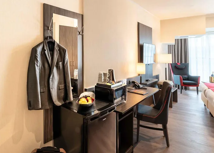 Hotell Plaza Premium Center Haag