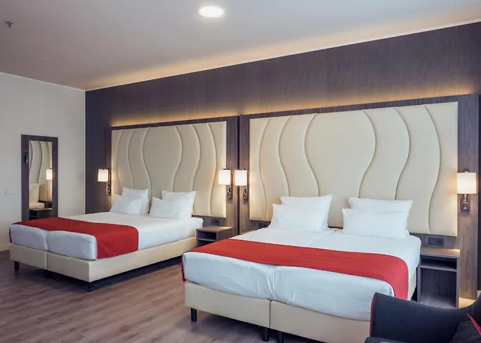 Plaza Premium Center Haga